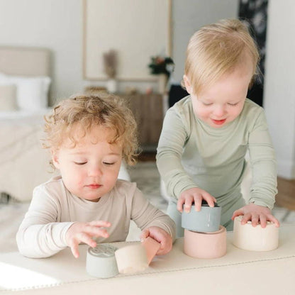 Montessori Stapelbecher für Babys